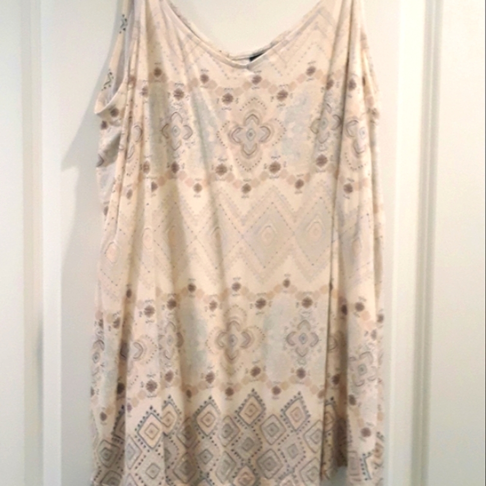 Torrid Ava stretch challis cami boho design size 2 2X